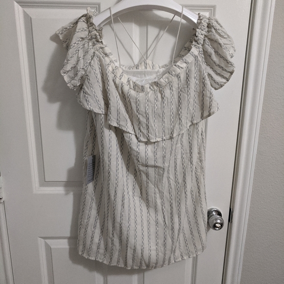 NWT Greylin Avery Embroidered Ruffle Mini Dress L - Picture 4 of 6